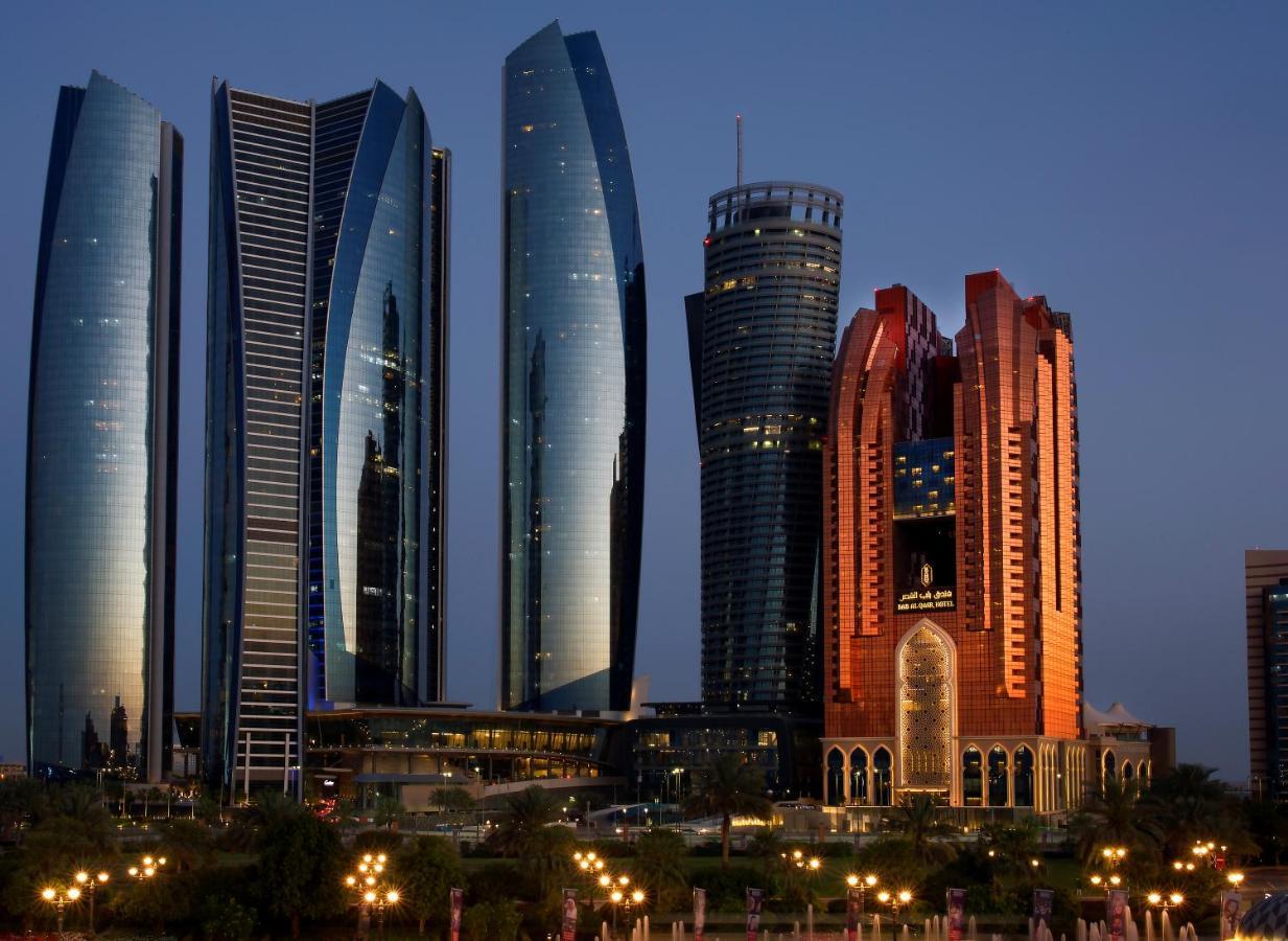 Bab Al Qasr Hotel Abu Dhabi Exterior foto